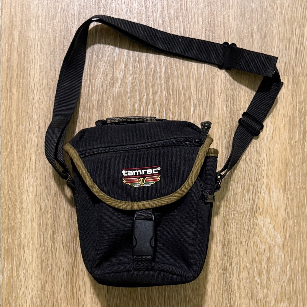 Tamrac Camera Shoulder Bag 5400 with Adjustable Strap